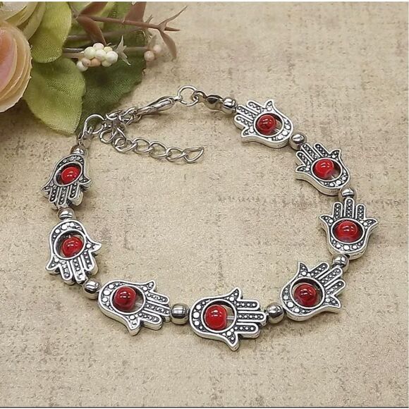 Evil eye red beads bracelet - Picture 1 of 2